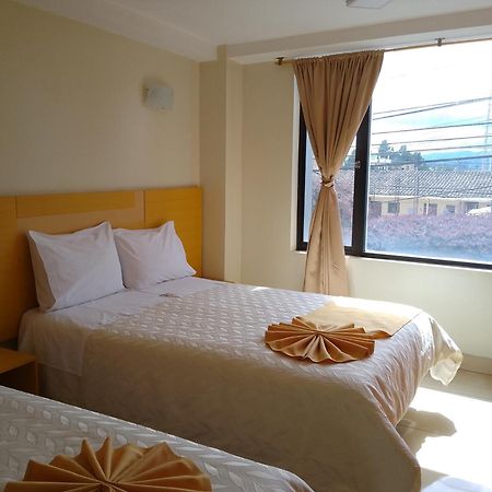 Hotel Golden Coral Тулькан Экстерьер фото