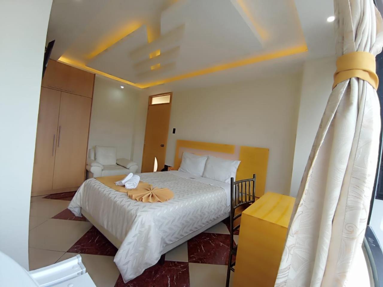 Hotel Golden Coral Тулькан Экстерьер фото