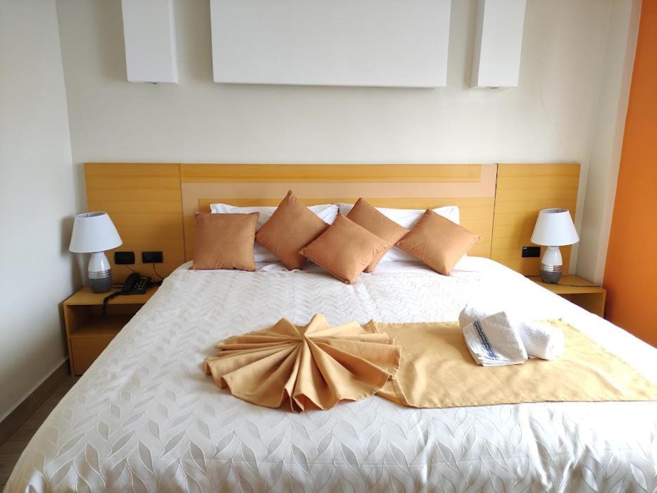 Hotel Golden Coral Тулькан Экстерьер фото