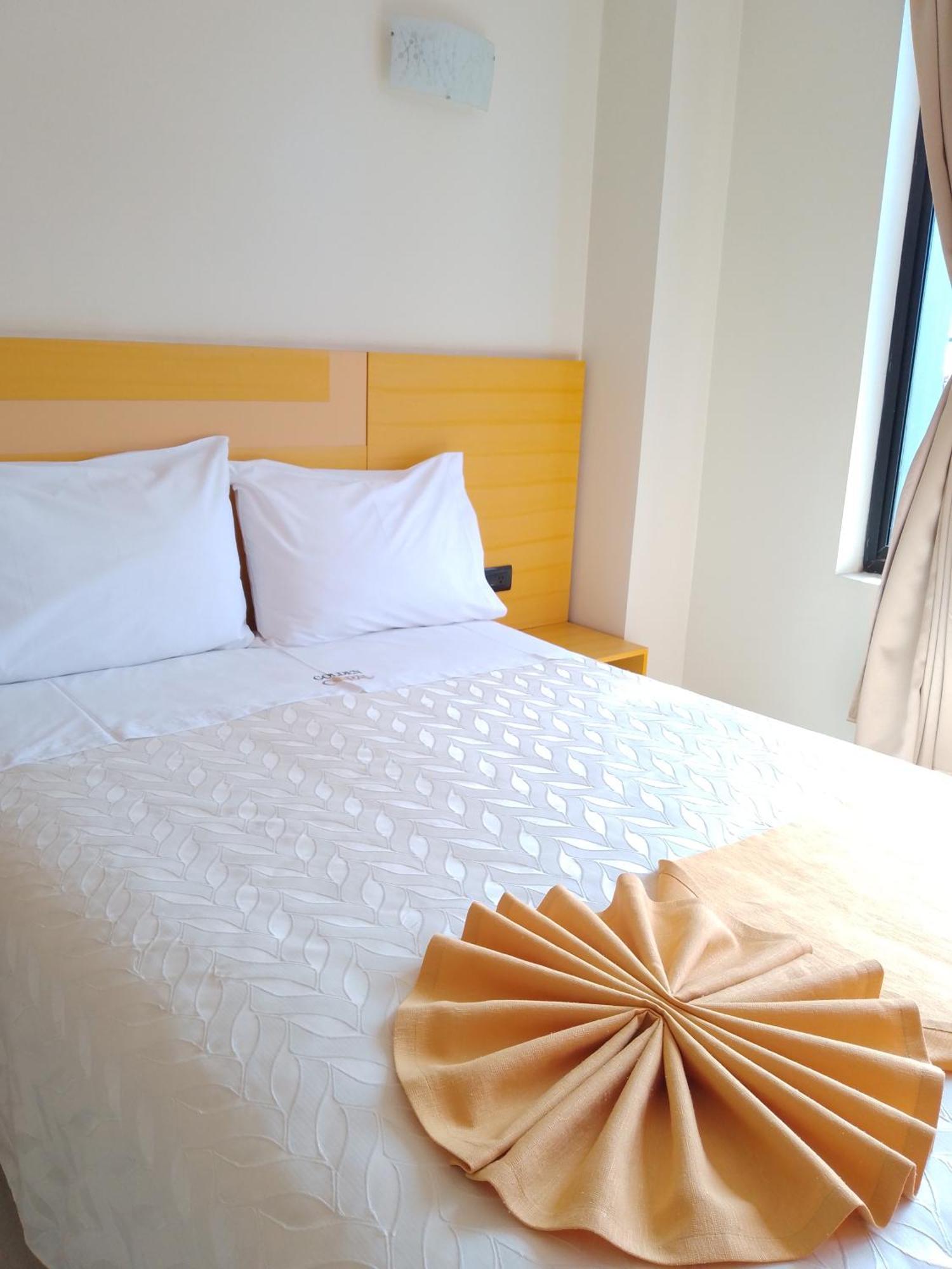 Hotel Golden Coral Тулькан Экстерьер фото
